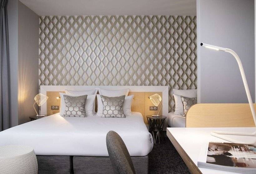 اتاق استاندارد چهار تخته, Paris Bastille