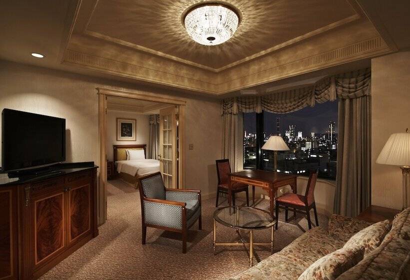Полулюкс, Rihga Royal Hotel Tokyo