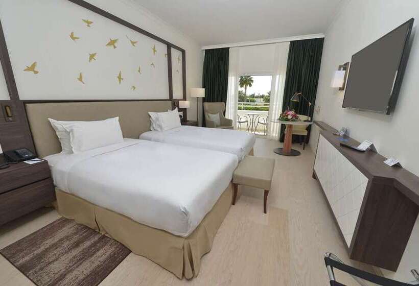 Номер Executive, Hilton Bali Resort