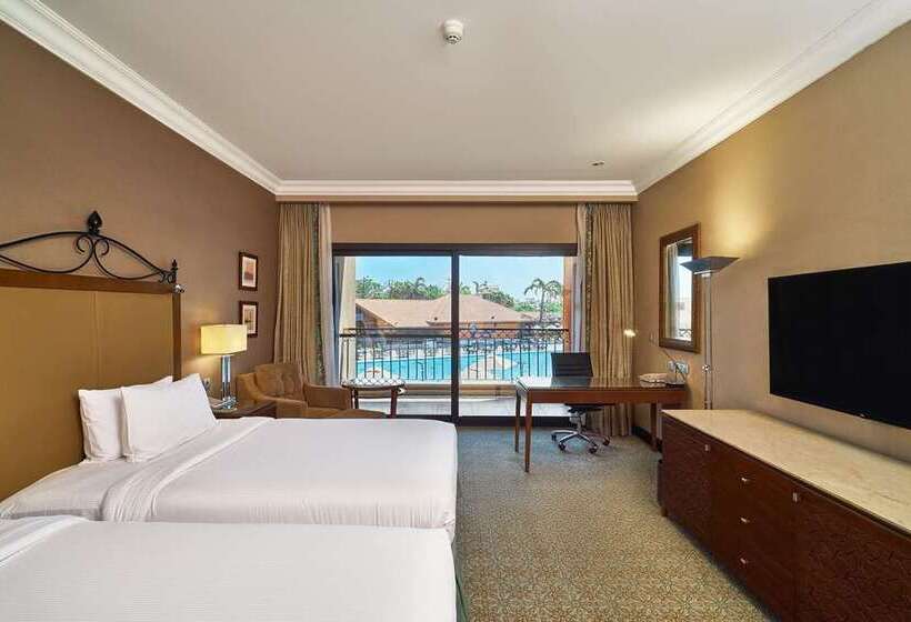 Номер Executive, Hilton Bali Resort