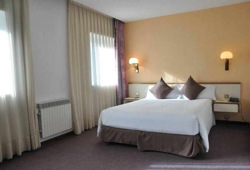 Chambre Standard Individuelle, Andorra Palace