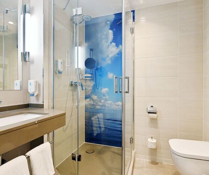 Апартаменты 2 Спальни, Aquamaris Strandresidenz Rugen