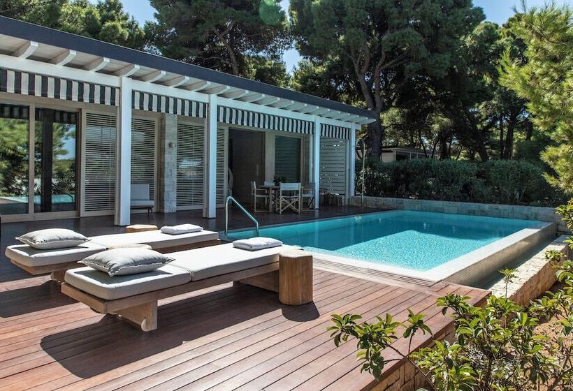 Люкс Вид на Сад, Four Seasons Astir Palace Athens