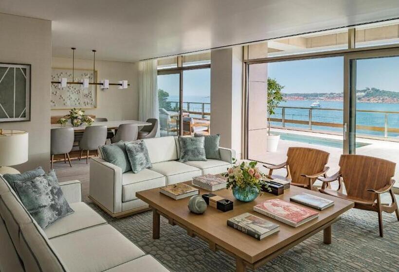 Люкс Real 2 Спальни, Four Seasons Astir Palace Athens