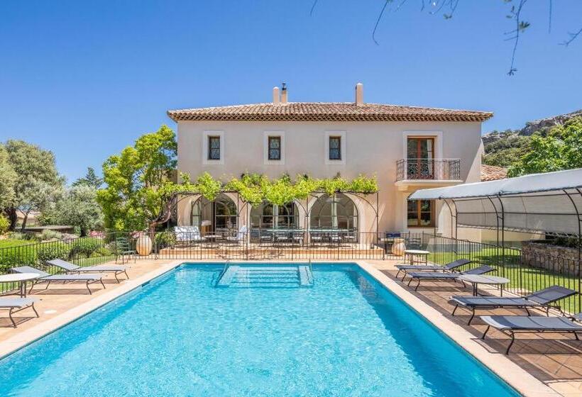 Вилла 1 Спальня Вид на Сад, La Villa Calvi
