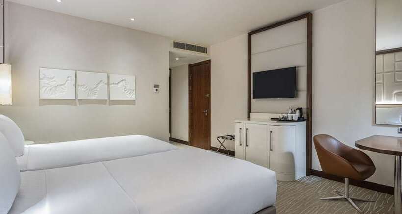 اتاق استاندارد با چشم‌انداز دریا, Doubletree By Hilton Damai Laut Resort
