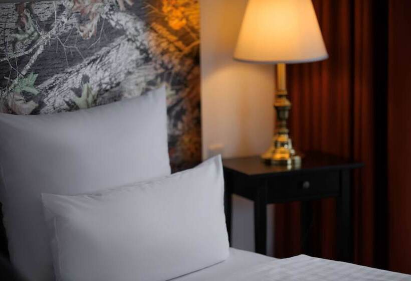 Номер Стандарт, Am Schloß Köpenick By Golden Tulip