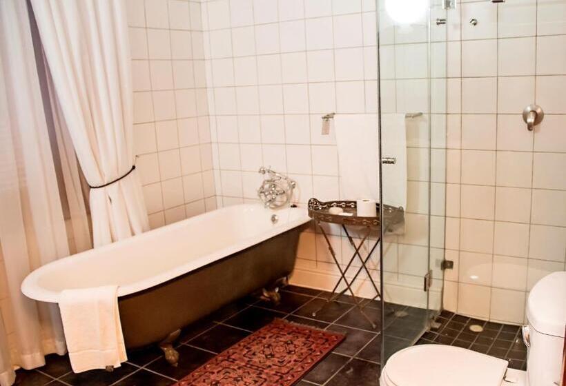 Семейный Номер Deluxe, Matoppo Inn