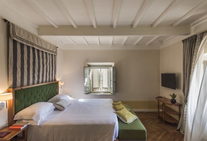سوییت, Borgo San Felice
