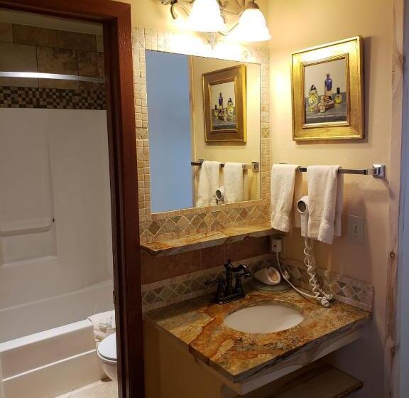 장애인을 위한 스탠다드 룸, Browns Canyon Inn