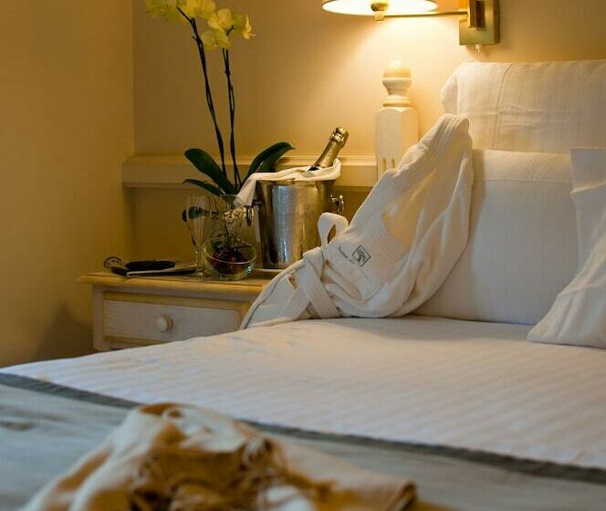 수피리어 룸, Hôtel De Mougins