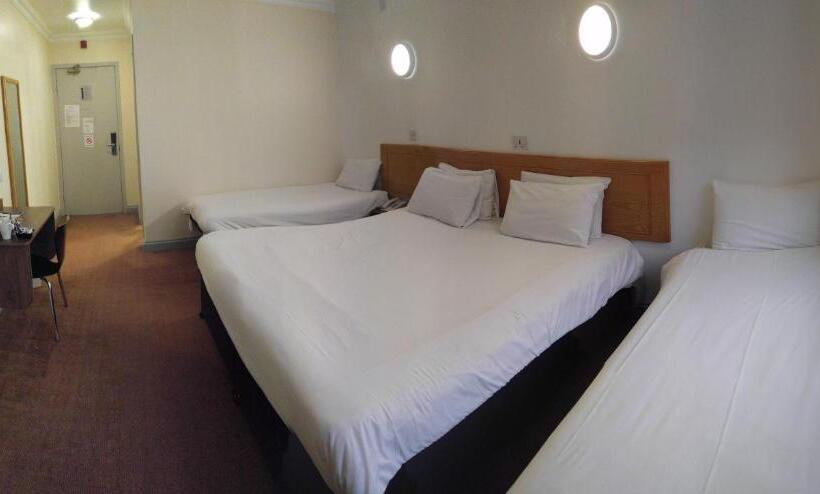Четырехместный Номер Стандарт, 247hotel.com