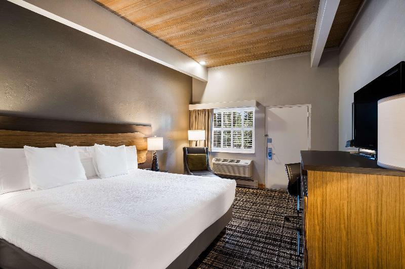 장애인을 위한 킹사이즈 침대 스탠다드 룸, Best Western Antlers At Glenwood Springs