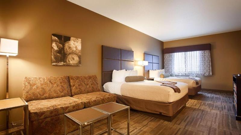 Люкс Кровать Кинг, Best Western Plus Night Watchman Inn & Suites