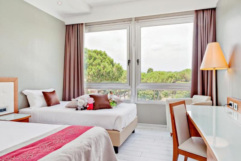 اتاق استاندارد سه نفره, Italiana Hotels Florence