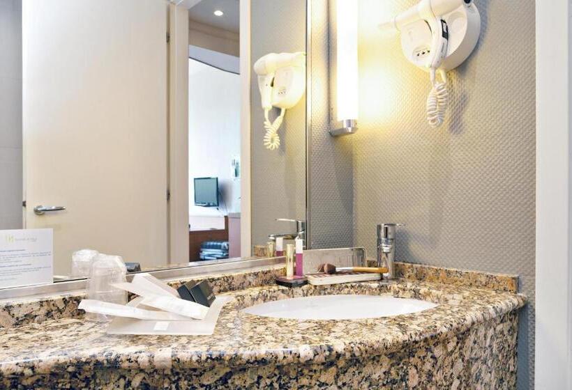 اتاق استاندارد سه نفره, Italiana Hotels Florence