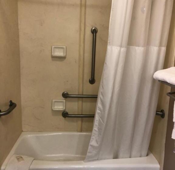 Quarto Standard Cama King, Quality Inn Clinton  Laurens I26