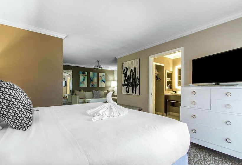 스탠다드 스튜디오 더블 침대, The Burgundy Hotel, Tapestry Collection By Hilton