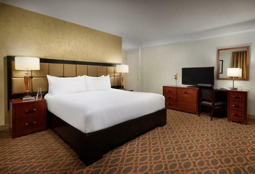 اتاق استاندارد با تخت بزرگ, Millennium Hotel Broadway Times Square