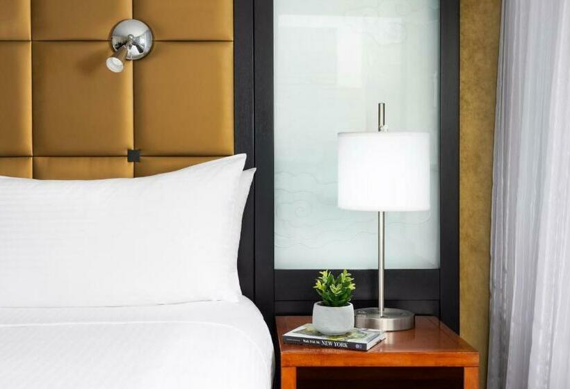 اتاق استاندارد برای معلولان, Millennium Hotel Broadway Times Square