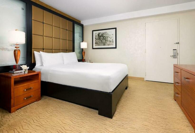 اتاق استاندارد برای معلولان, Millennium Hotel Broadway Times Square
