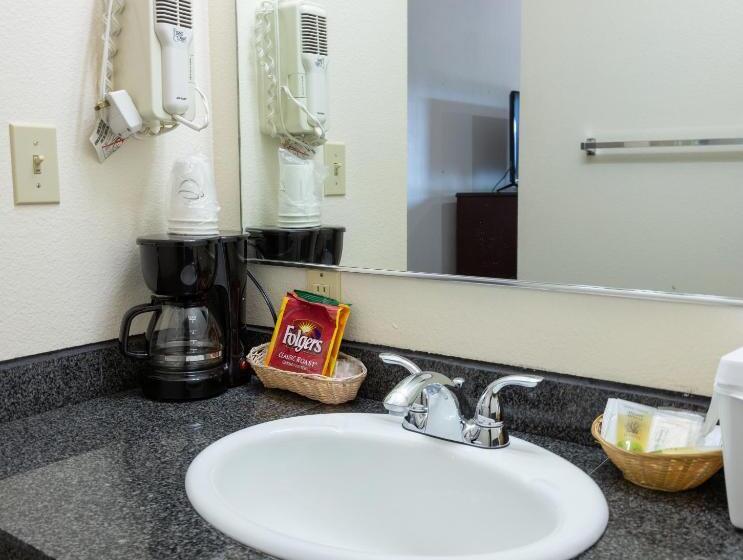 Номер Deluxe Кровать Кинг, Abbycreek Inn