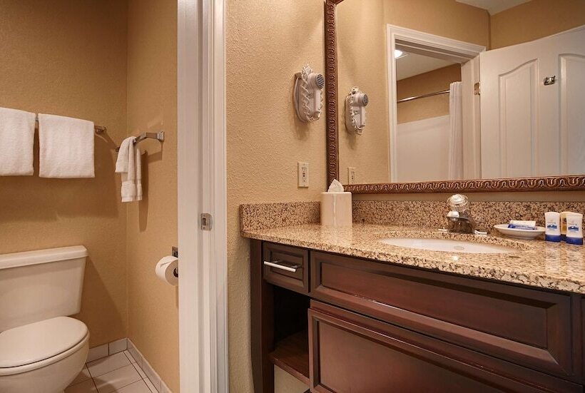 스위트, Best Western Salbasgeon Inn & Suites