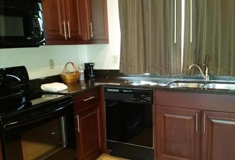 스위트, Best Western Salbasgeon Inn & Suites