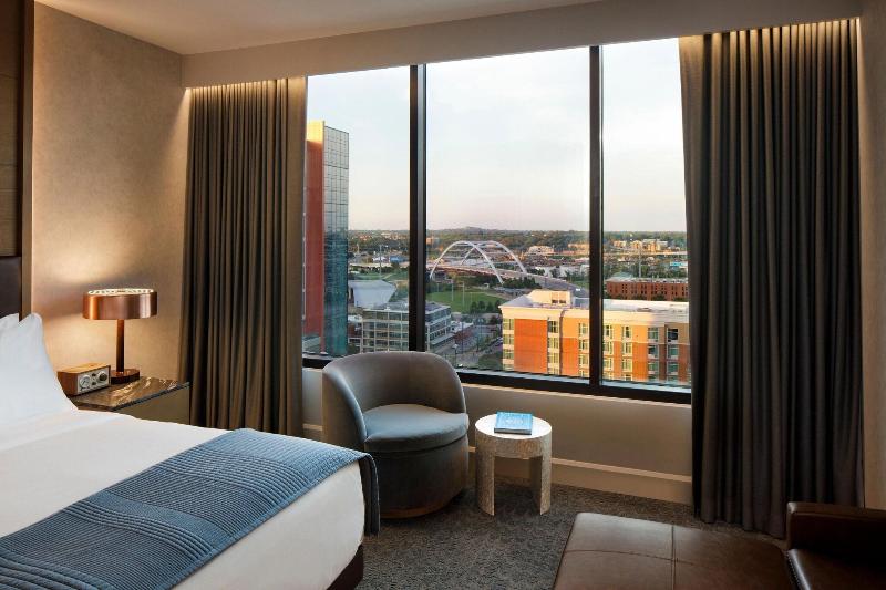 스탠다드 룸 킹사이즈 침대, Vignette Collection Yours Truly Dc, An Ihg