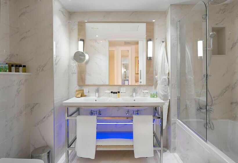 套房配有游泳池, Olympic Lagoon Resort Ayia Napa