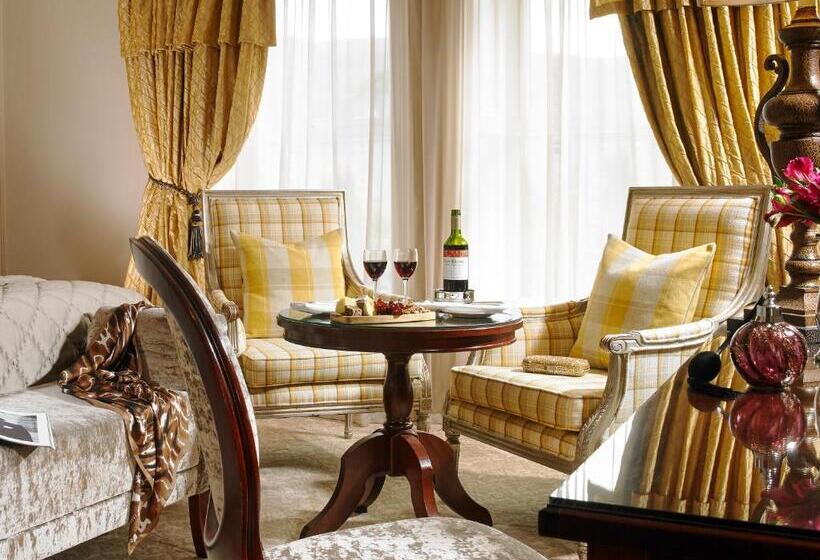 디럭스 룸 킹사이즈 침대, Muckross Park Hotel & Spa