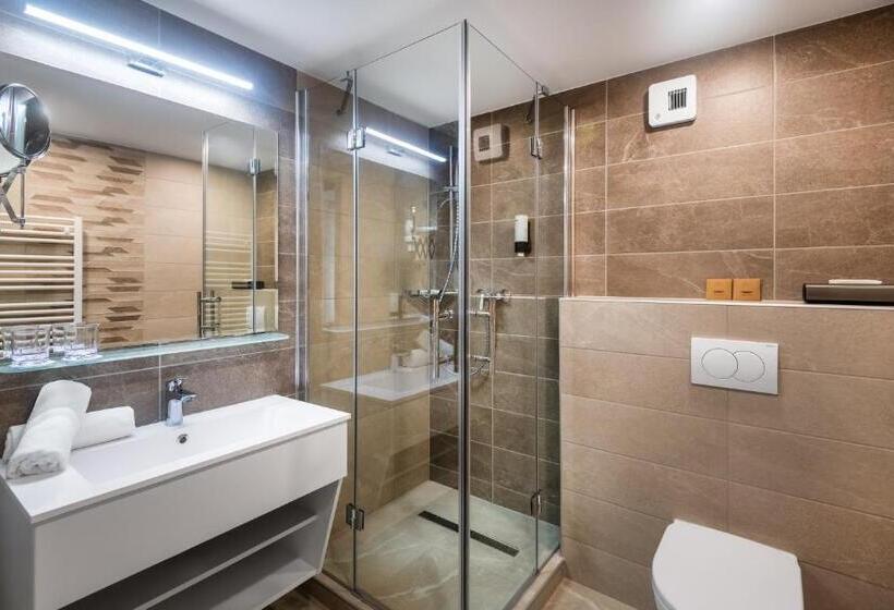 Номер Стандарт, Hunguest Hotel Gyula