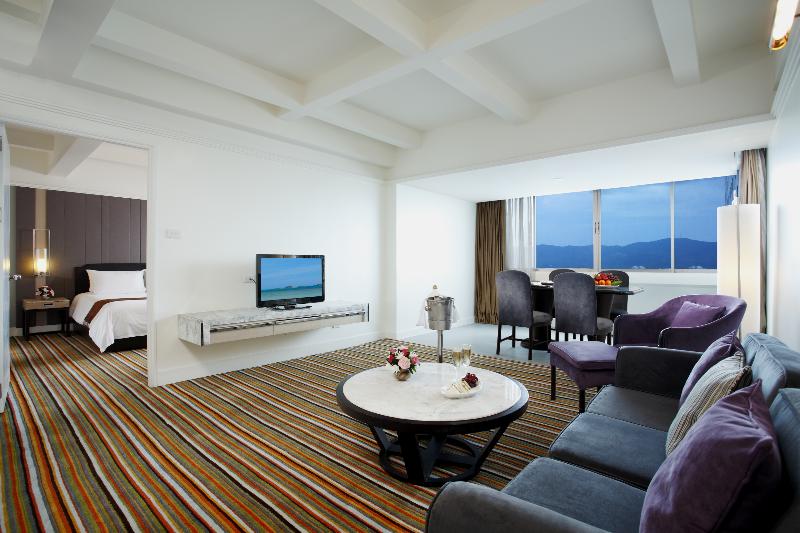 Президентский Люкс, Centara Hotel Hat Yai