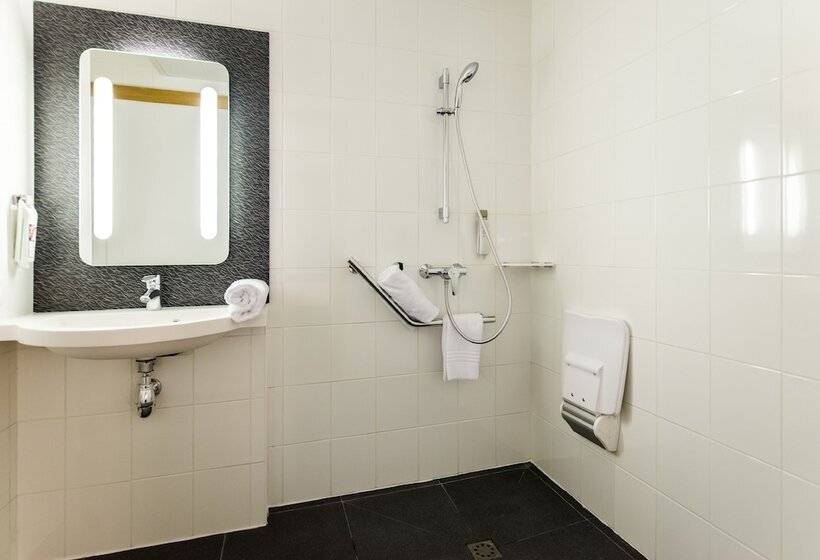 Номер Стандарт, Ibis Issy Les Moulineaux  Val De Seine