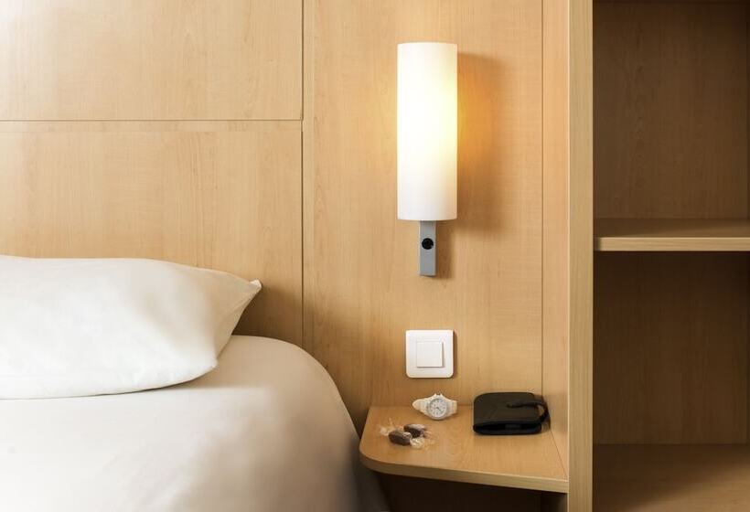 Номер Стандарт, Ibis Issy Les Moulineaux  Val De Seine