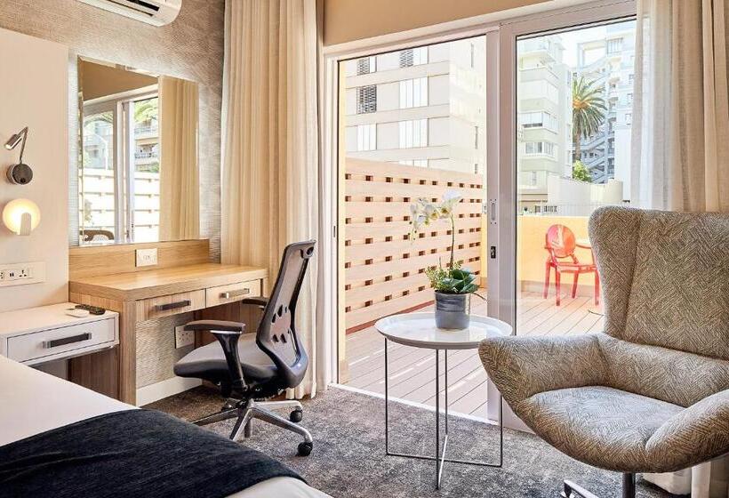 اتاق استاندارد با تراس, First Group Riviera Suites