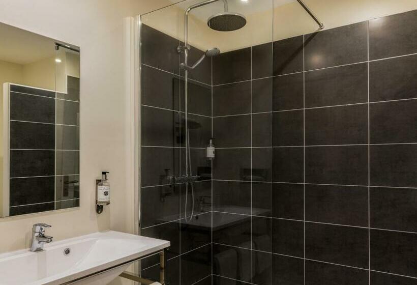 Номер Стандарт Трехместный, Best Western Le Galice Centre Ville