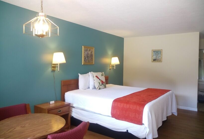 Номер Стандарт Двуспальная Кровать, Meadowlark Motel With Restaurant & Bar