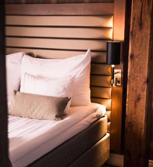 高级大房间, Clarion Collection Hotel Packhuset
