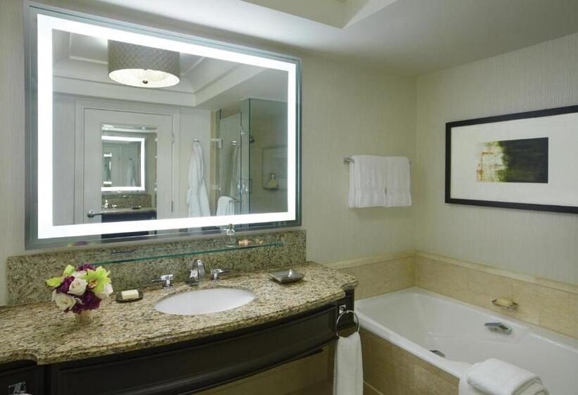 اتاق لوکس با تخت دو نفره بزرگ, Four Seasons Hotel Las Vegas