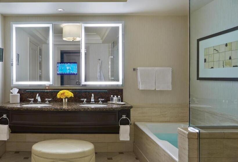 سوئیت پریمیوم, Four Seasons Hotel Las Vegas