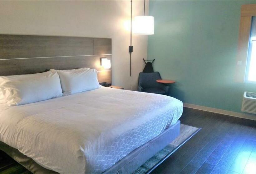 Стандартный Номер Кровать Кинг, Holiday Inn Express Myrtle Beach Broadway At The Beach, An Ihg