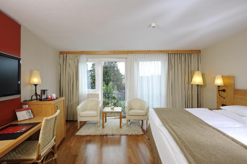 스탠다드 룸 가든 전망, Rogner Hotel Tirana