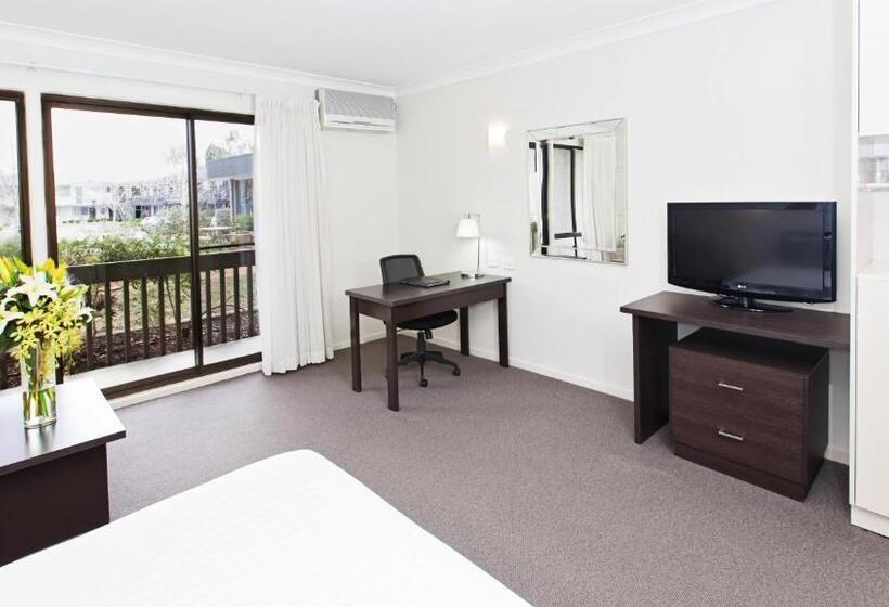 이그제큐티브 룸, Ibis Styles Canberra Tall Trees