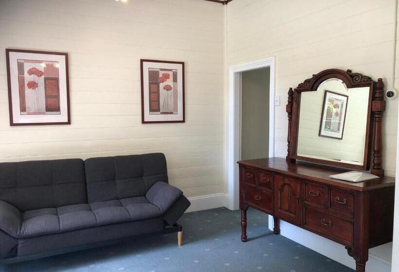 Family Suite, The Boutique Hotel Blue Mountains