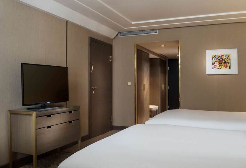 스탠다드 룸, Hilton Vienna Plaza