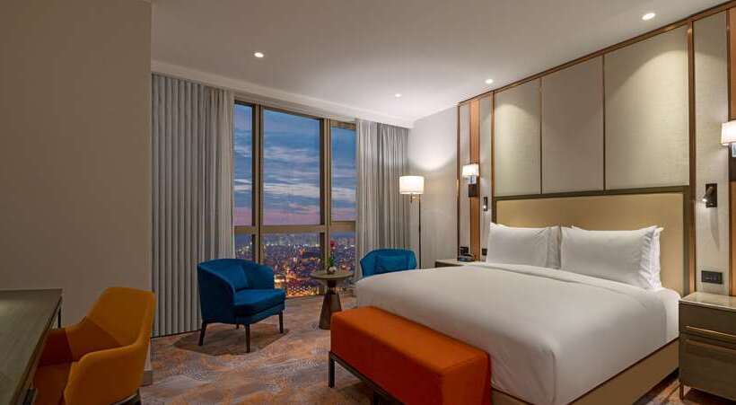 이그제큐티브 룸 킹사이즈 침대, Hilton Vienna Plaza