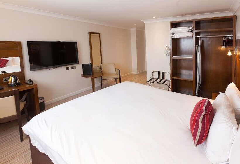 Номер Стандарт, Gainsborough House