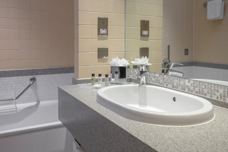 Номер Deluxe, Oulton Hall Hotel, Spa & Golf Resort
