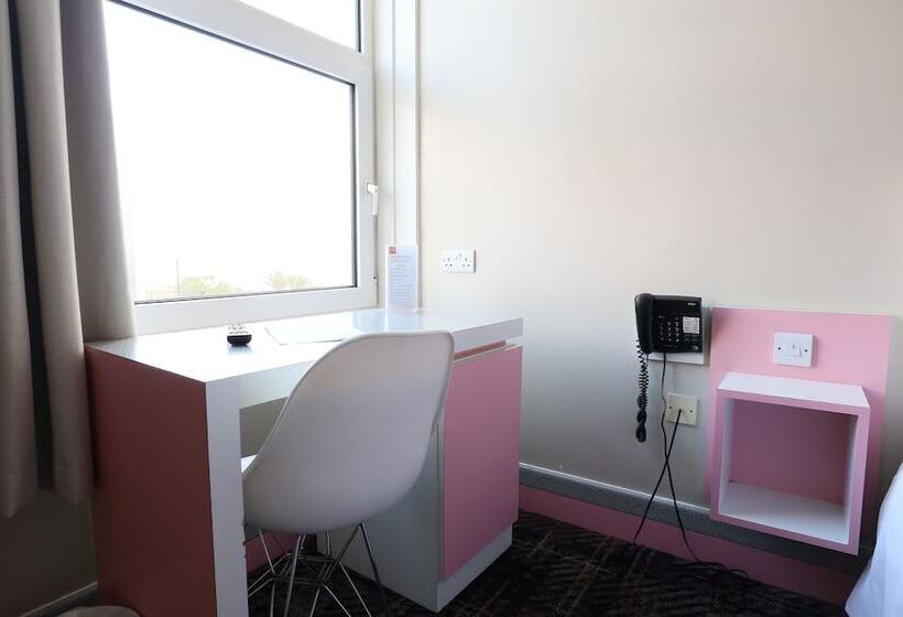 Pokój Standard Trzyosobowy, Best Western Plus Citrus Hotel Eastbourne